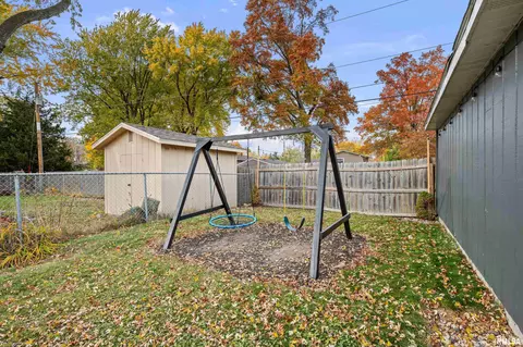 4723 28th Ave, Moline, IL 61265 photo 37