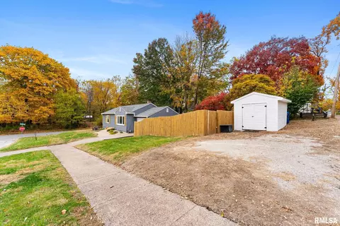 307 13th Ave, Moline, IL 61265 photo 24