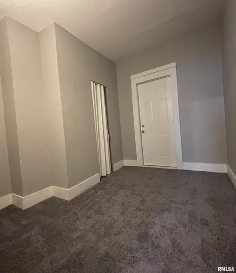 1150 14th Ave, Moline, IL 61265 photo 7