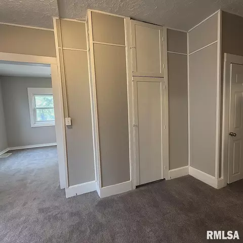 1150 14th Ave, Moline, IL 61265 photo 8