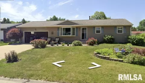 1004 5th Street A, Hampton, IL 61256