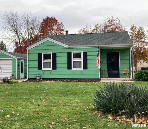 215 E Kellogg Ave, Kewanee, IL 61443 photo 4