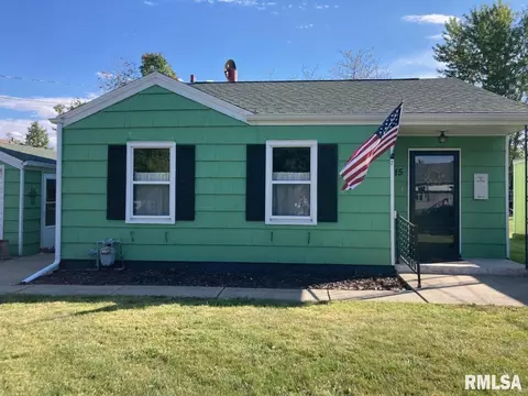215 E Kellogg Ave, Kewanee, IL 61443 photo 5