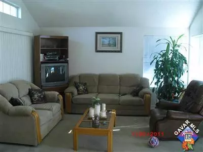 1644 Renee St, Lancaster, CA 93535 photo 5
