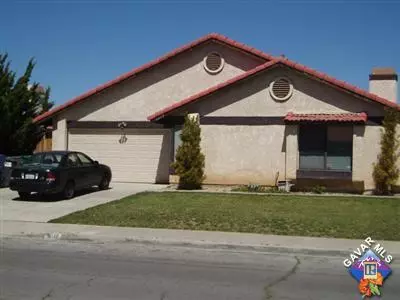3017 Avenue S2 E, Palmdale, CA 93550 photo 2