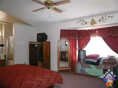 37417 Windsor Ct, Palmdale, CA 93550 photo 6
