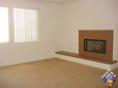 3267 Vahn Ln, Lancaster, CA 93536 photo 8
