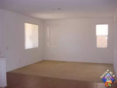 3267 Vahn Ln, Lancaster, CA 93536 photo 4