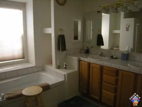30051 Niblick Ln, Tehachapi, CA 93561 photo 7