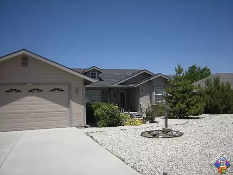 30051 Niblick Ln, Tehachapi, CA 93561 photo 3