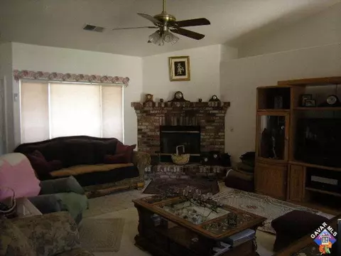 30051 Niblick Ln, Tehachapi, CA 93561 photo 8