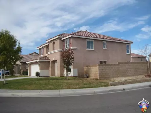 1841 Jenner St E, Lancaster, CA 93535 photo 2