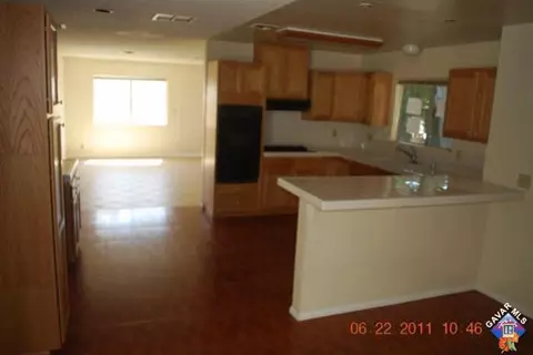 1235 E Avenue J Ave, Lancaster, CA 93535 photo 3
