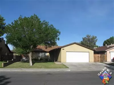 44740 E 27th St, Lancaster, CA 93535 photo 2