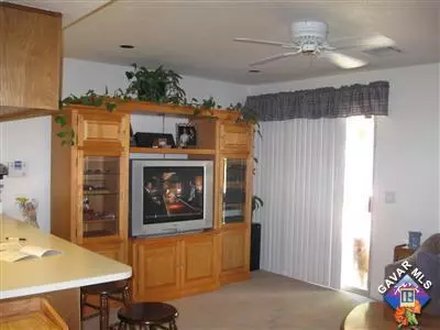 44740 E 27th St, Lancaster, CA 93535 photo 3
