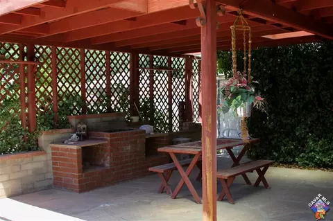 44065 Cedar Ave, Lancaster, CA 93534 photo 8