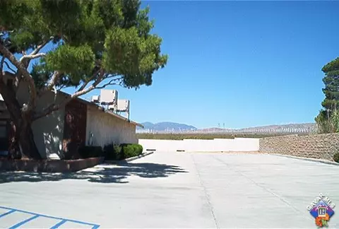 16333 Koch St, Mojave, CA 93501 photo 7