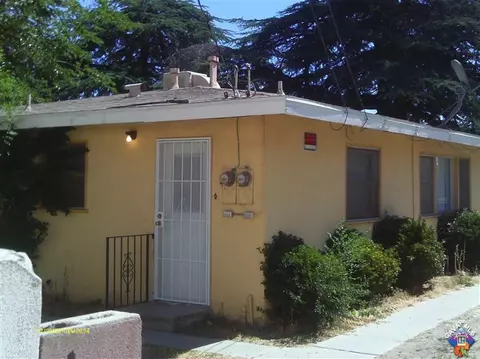 44319 Cedar Ave, Lancaster, CA 93534 photo 3
