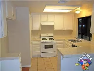 4552 Table Mountain Rd, Palmdale, CA 93552 photo 5
