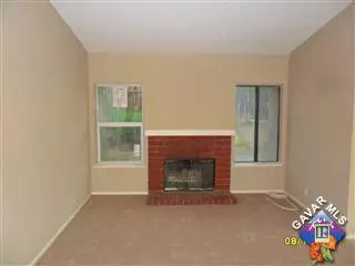 4552 Table Mountain Rd, Palmdale, CA 93552 photo 3