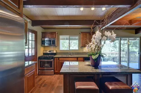 25480 Deertrail Dr, Tehachapi, CA 93561 photo 2
