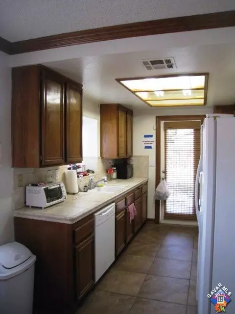 43312 11th St, Lancaster, CA 93535 photo 3