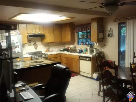 43709 Bravo Ln, Lancaster, CA 93535 photo 5
