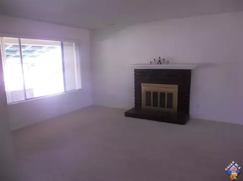 40184 176th St, Palmdale, CA 93591 photo 5