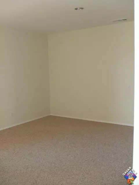 44334 Dusky Willow St, Lancaster, CA 93536 photo 3