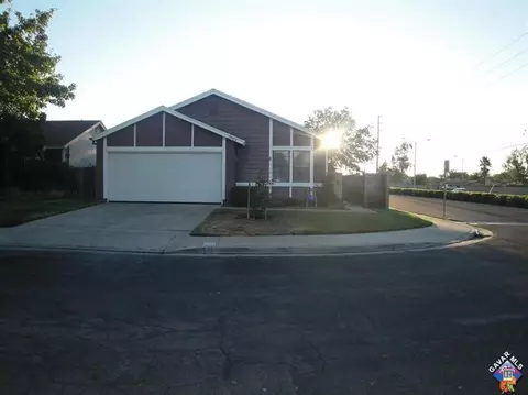 37165 29th Pl, Palmdale, CA 93550 photo 2