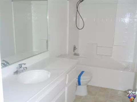 42963 Carpenter Dr, Lancaster, CA 93535 photo 7