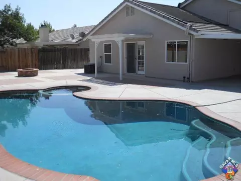 6305 Jasper Ct, Lancaster, CA 93536 photo 11