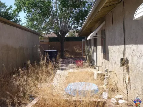 3134 Avenue Q13 E, Palmdale, CA 93550 photo 3