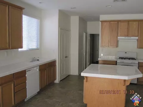 36735 30th St E, Palmdale, CA 93550 photo 5