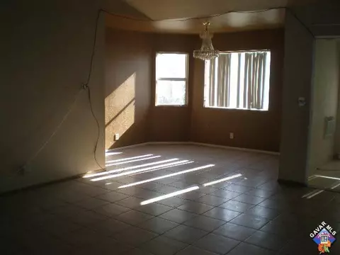 37839 57th St, Palmdale, CA 93552 photo 4