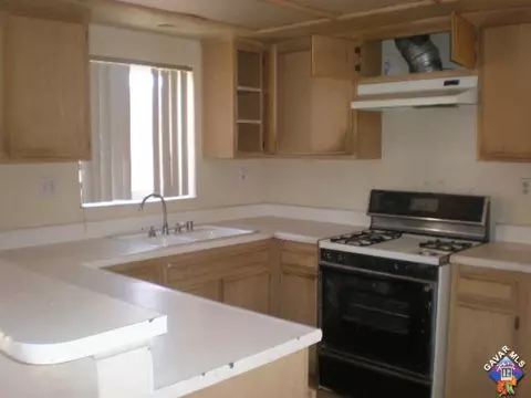 37839 57th St, Palmdale, CA 93552 photo 5