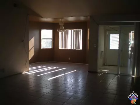 37839 57th St, Palmdale, CA 93552 photo 3