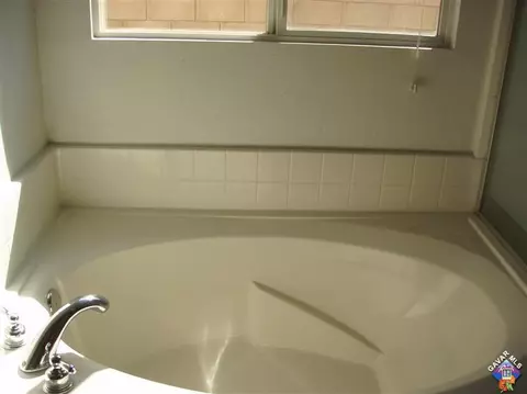 1747 Windermere Dr, Lancaster, CA 93534 photo 10
