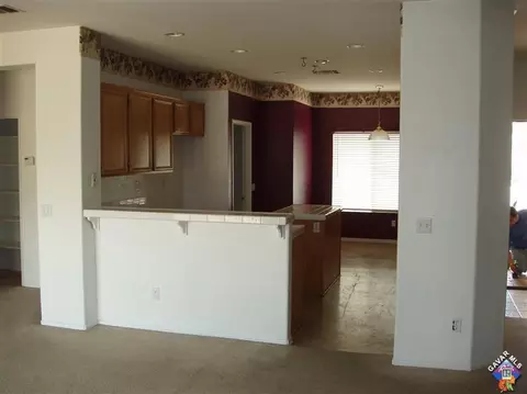 1747 Windermere Dr, Lancaster, CA 93534 photo 6