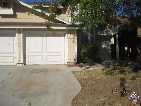 45847 Evelyn Ct, Lancaster, CA 93534 photo 1