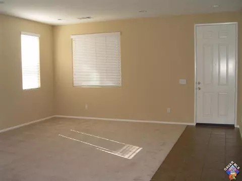 38120 38th St, Palmdale, CA 93550 photo 3