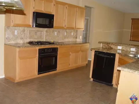 38120 38th St, Palmdale, CA 93550 photo 11