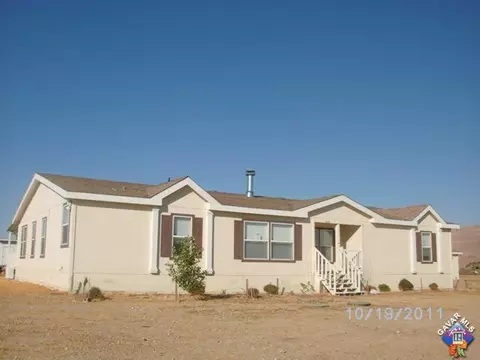 5783 Edmonds Way, Mojave, CA 93501 photo 1