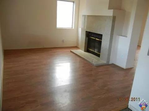 1557 Avon Ct, Palmdale, CA 93550 photo 5