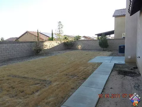 5811 Gem Ct, Lancaster, CA 93536 photo 11