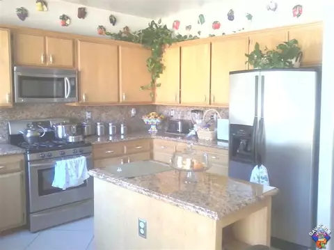 36921 Royce Ct, Palmdale, CA 93552 photo 15