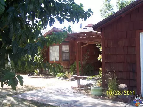 37631 31st St E, Palmdale, CA 93550 photo 3