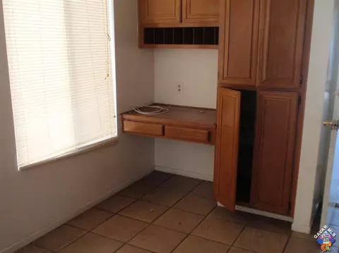 1835 Mesa Dr, Lancaster, CA 93535 photo 5
