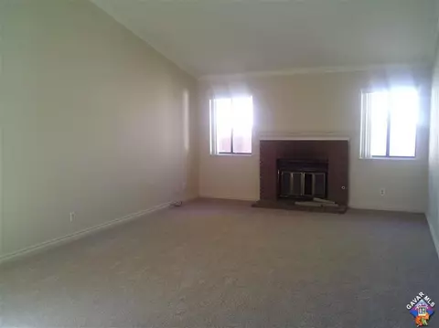 1307 Avenue R7 E, Palmdale, CA 93550 photo 7