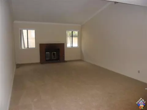 1307 Avenue R7 E, Palmdale, CA 93550 photo 5